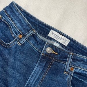 Abercrombie & Fitch Super Skinny High Rise